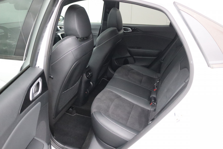 Kia Xceed 1.5 T-GDi 160PK Automaat GT-Line Camera/Navigatie/Adaptive-cruise/Open-dak