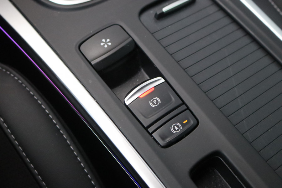 Renault Mégane 1.3 TCe 140PK Automaat Intens Carplay-android/Parkeerhulp/Keyfree/Cruise-control