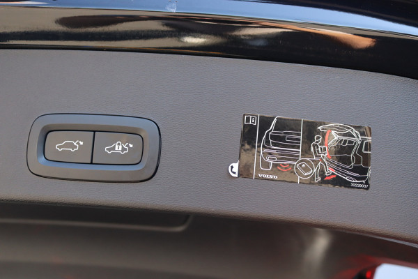 Volvo XC40 1.5 T5 PHEV Recharge Inscription Leder/360-camera/Carplay-android/Keyfree