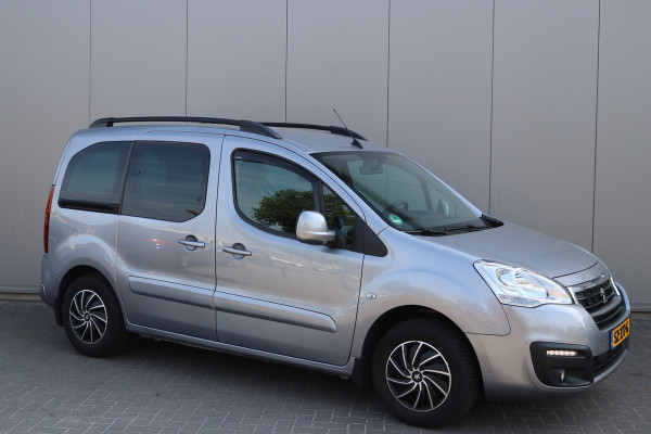 Peugeot Partner Tepee 1.2 PureT. 110PK Allure Trekhaak/Navigatie/Camera/Parkeerhulp