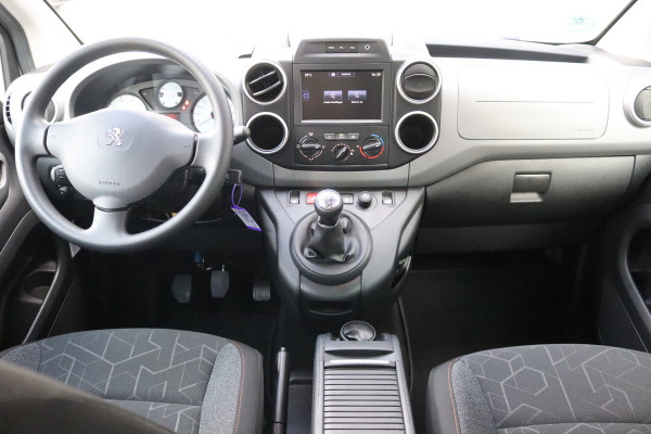 Peugeot Partner Tepee 1.2 PureT. 110PK Allure Trekhaak/Navigatie/Camera/Parkeerhulp