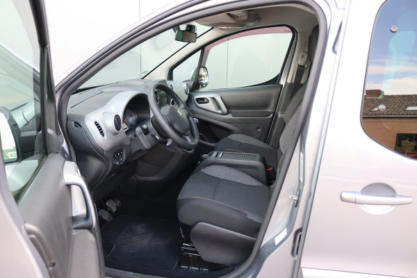 Peugeot Partner Tepee 1.2 PureT. 110PK Allure Trekhaak/Navigatie/Camera/Parkeerhulp