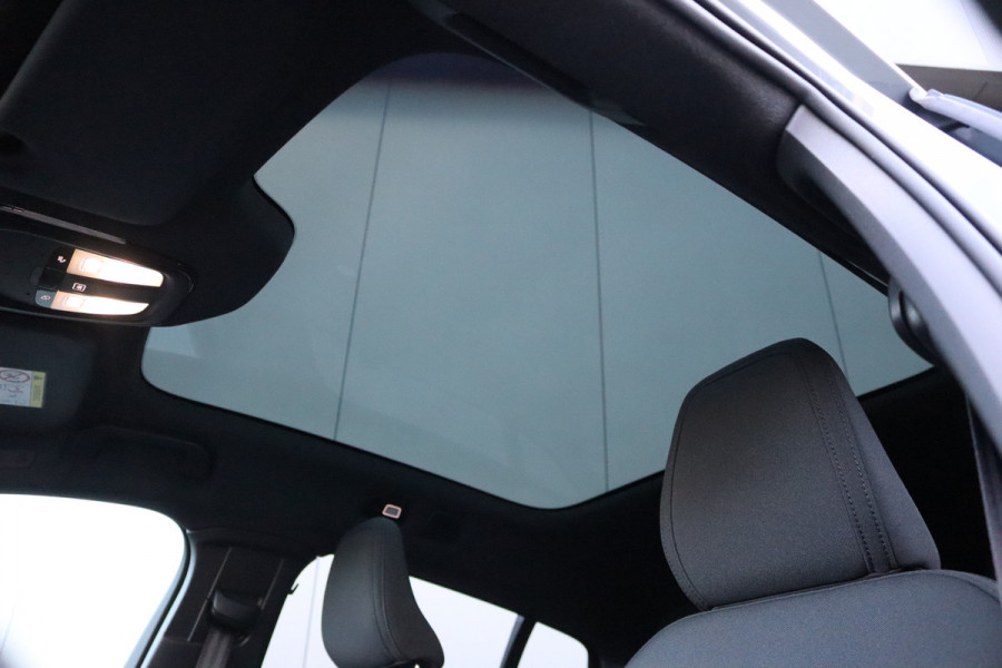 Volvo C40 Recharge Core 69 kWh 232PK Winterpack/Camera/Panoramadak/Cruise-Control