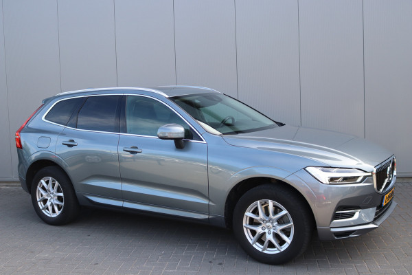 Volvo XC60 2.0 T8 Twin Engine AWD Momentum Pro Open-dak/Trekhaak/Camera/Leder/Carplay-android