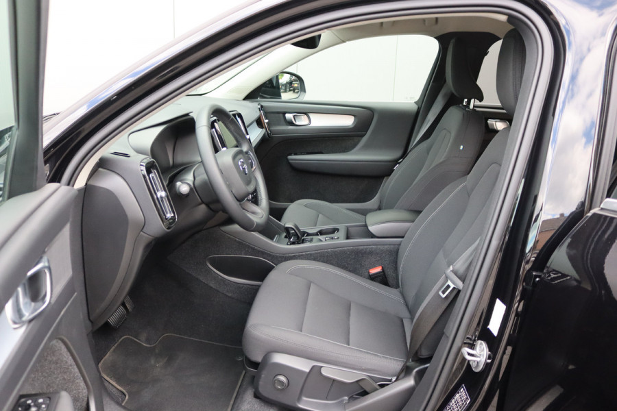 Volvo XC40 1.5 T4 PHEV Recharge Inscription Expr. Carplay-android/Parkeerhulp/Elektr.-klep