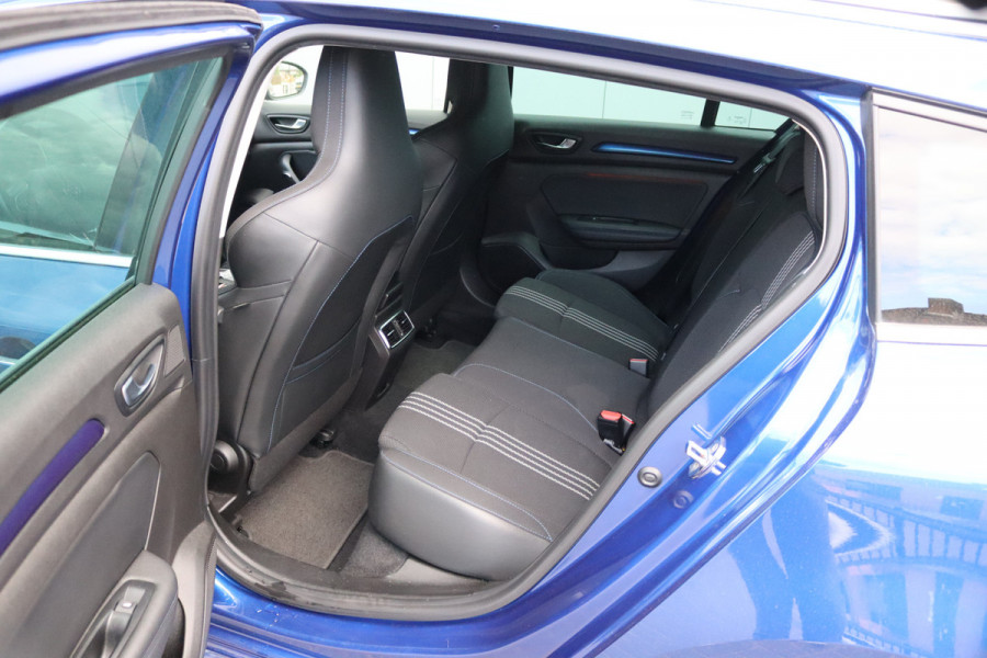 Renault Mégane Estate 1.3 TCe 140PK Automaat GT-Line Trekhaak-1700KG/Gr.-Navigatie/Parkeerhulp