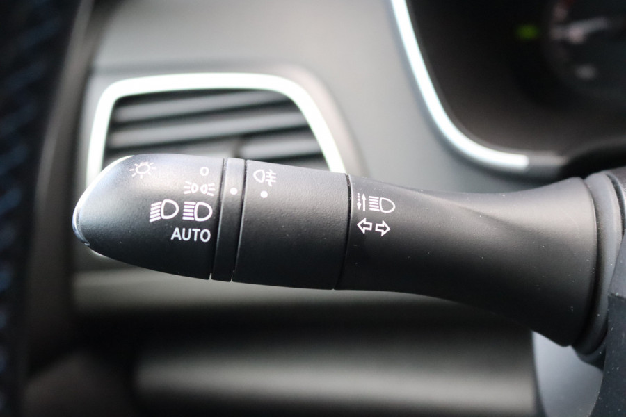 Renault Mégane Estate 1.3 TCe 140PK Automaat GT-Line Trekhaak-1700KG/Gr.-Navigatie/Parkeerhulp