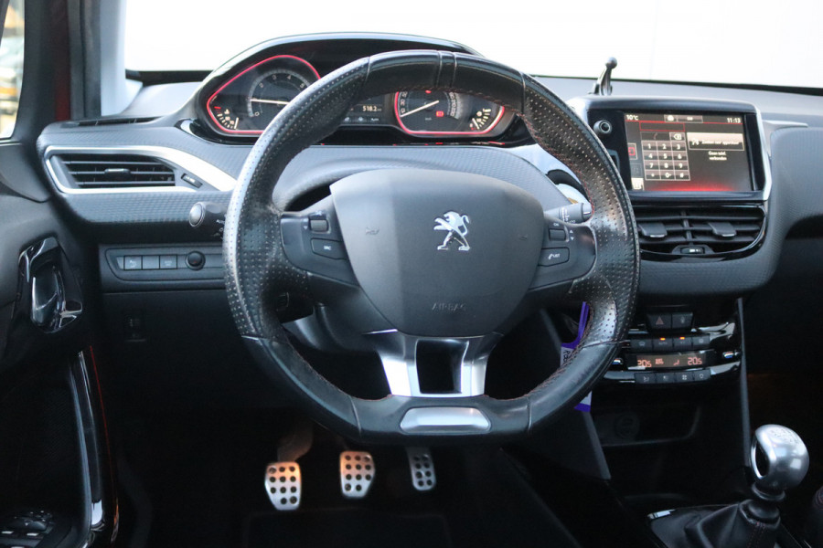 Peugeot 2008 1.2 PureT. 130PK GT-line 1-ste-eigenaar/Trekhaak/Panoramadak/Camera/Carplay-android