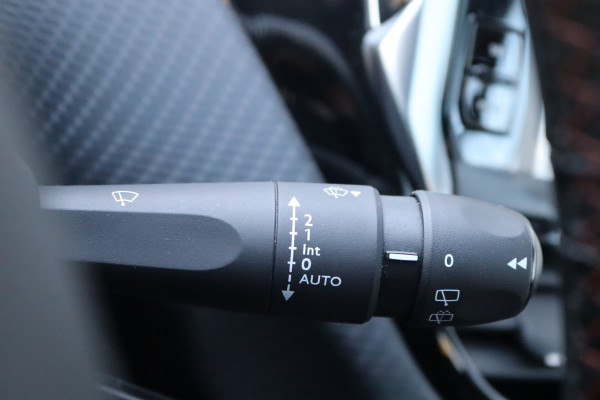 Peugeot 2008 1.2 PureT. 130PK GT-line 1-ste-eigenaar/Trekhaak/Panoramadak/Camera/Carplay-android