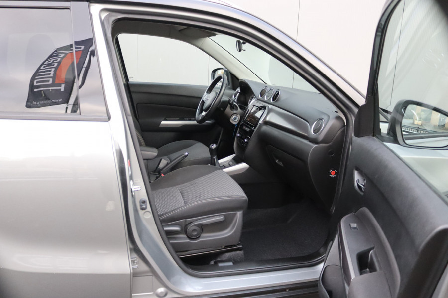 Suzuki Vitara 1.0 Boosterjet 110PK Select Trekhaak/Stoelverwarming/Camera/Cruise-control