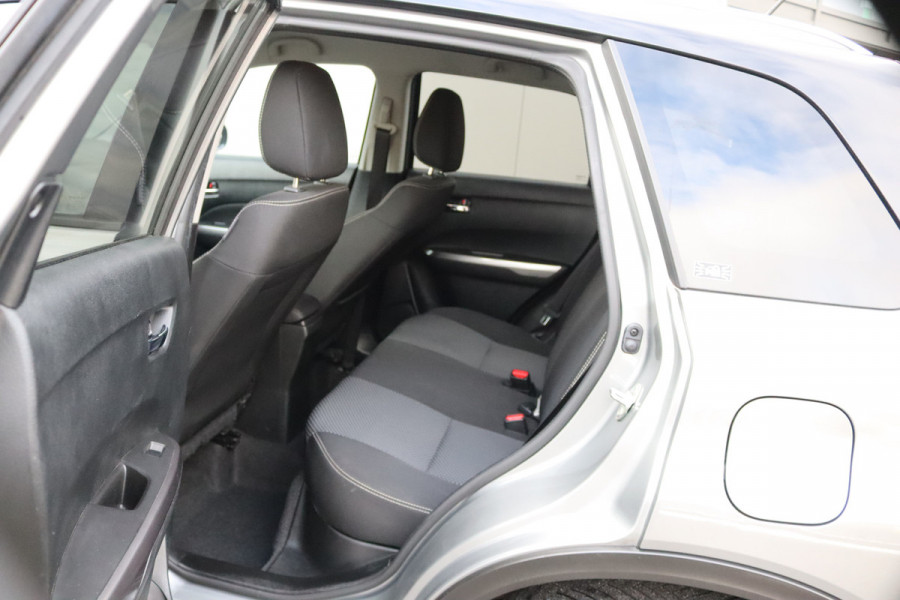 Suzuki Vitara 1.0 Boosterjet 110PK Select Trekhaak/Stoelverwarming/Camera/Cruise-control