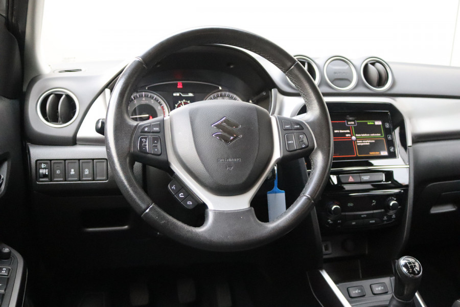 Suzuki Vitara 1.0 Boosterjet 110PK Select Trekhaak/Stoelverwarming/Camera/Cruise-control