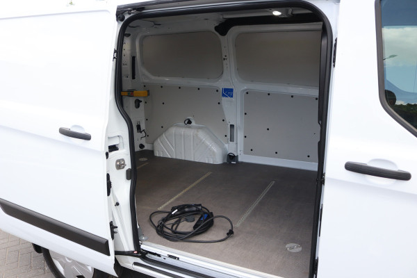 Ford Transit Custom 340 125PK EcoB. L1H1 PHEV Trend Winter-pack/Carplay-android/Camera+parkeerhulp