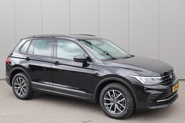 Volkswagen Tiguan 1.5 TSI 150PK Automaat Life Navigatie/Camera/Stoelverwarming/Keyless