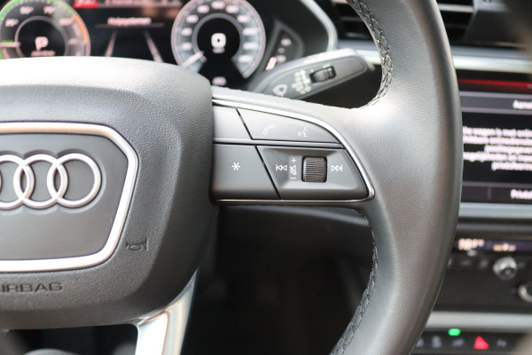 Audi Q3 45 TFSI e PHEV S-line Carplay-android/Camera/Memory-stoel/Stoelverwarming/Keyfree/Full-LED