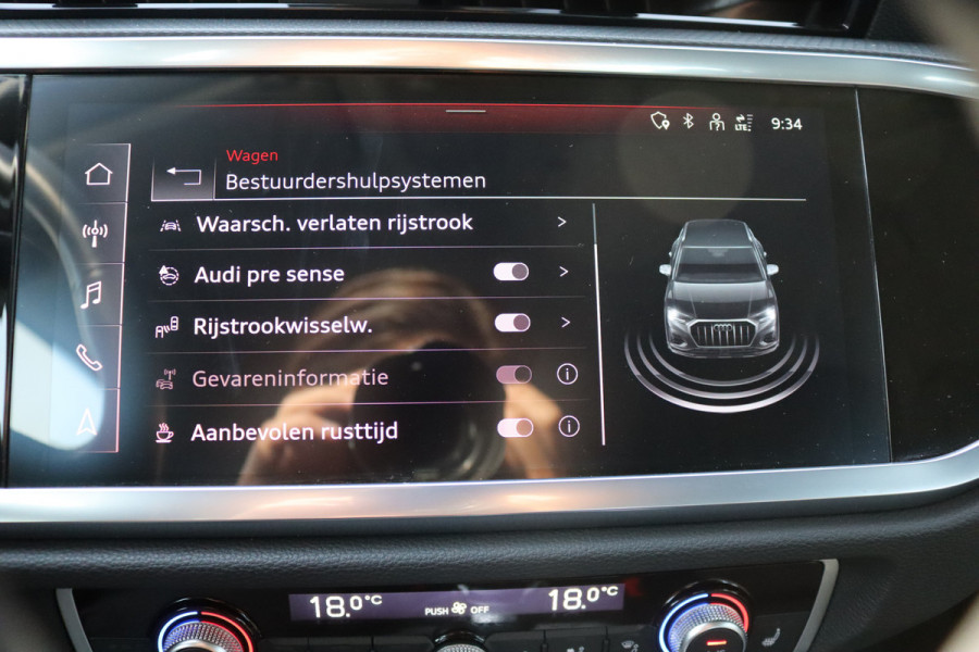 Audi Q3 45 TFSI e PHEV S-line Carplay-android/Camera/Memory-stoel/Stoelverwarming/Keyfree/Full-LED