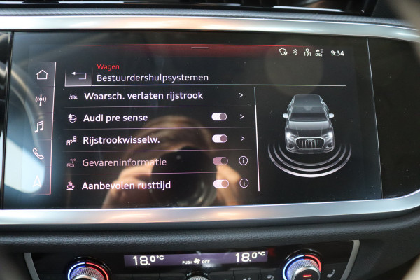 Audi Q3 45 TFSI e PHEV S-line Carplay-android/Camera/Memory-stoel/Stoelverwarming/Keyfree/Full-LED