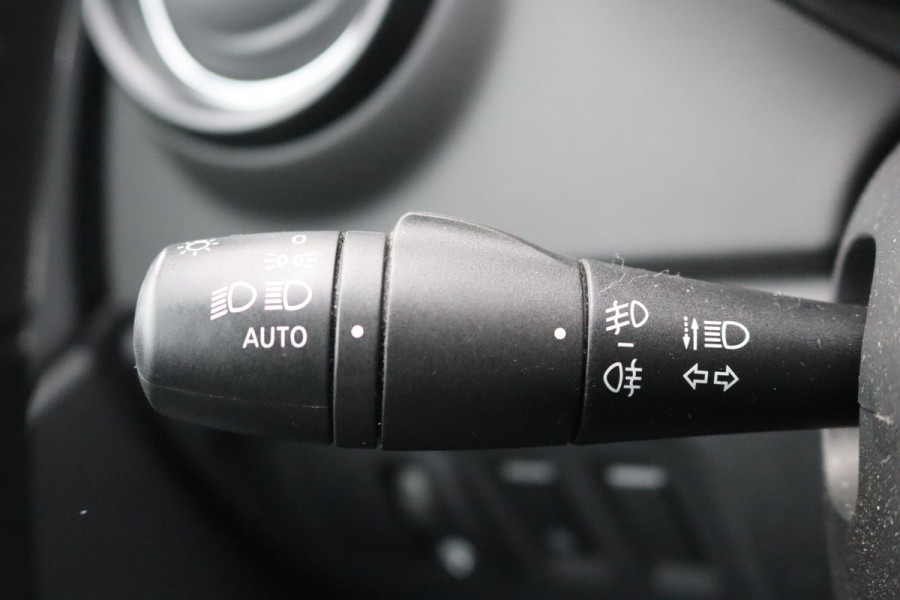 Renault Captur 1.2 TCe 120PK Automaat Intens Trekhaak/Camera/Parkeerhulp/Navigatie