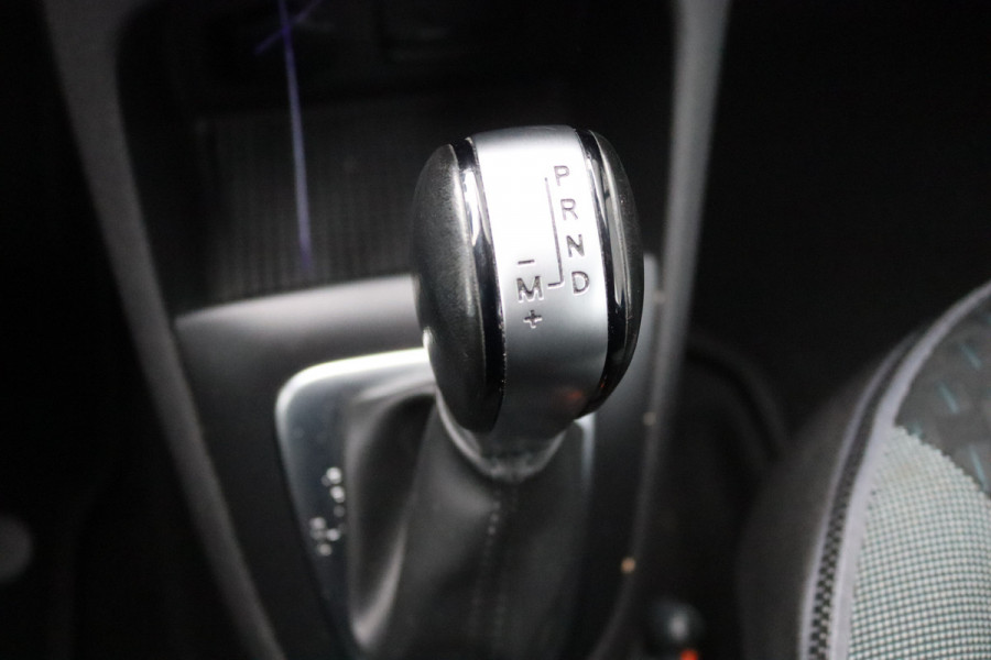 Renault Captur 1.2 TCe 120PK Automaat Intens Trekhaak/Camera/Parkeerhulp/Navigatie