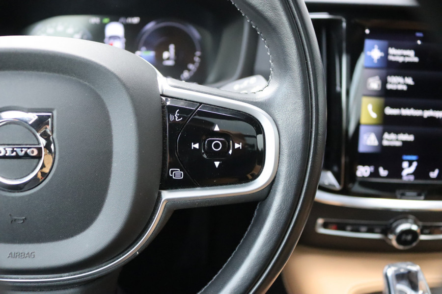 Volvo V60 2.0 T8 390PK Recharge AWD Inscription Trekhaak-2000KG/360-camera/Pano-dak/Winter-pack/Memory-stoel