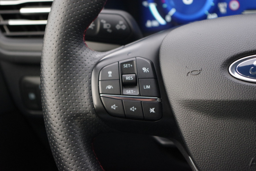 Ford Kuga 2.5 PHEV ST-Line 225 PK, 360 Camera, Adap. Cruise Control