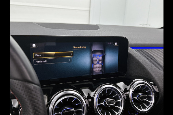 Mercedes-Benz B-Klasse 180 Business Solution AMG Panoramadak | Lichtmetalen velgen | MBUX  wide screen | navigatie | Parking support | Sfeerverlichting | Inclusief 24 maanden MB Certified garantie voor Europa.