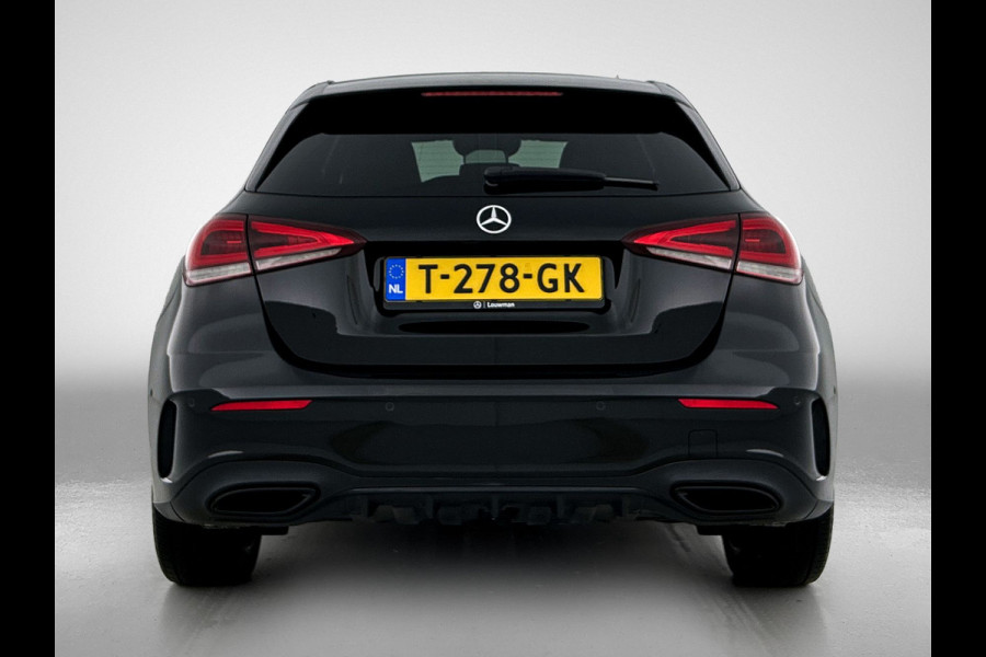 Mercedes-Benz A-Klasse 250 e Business Solution AMG Limited 5 Spaaks lichten metalen | MBUX wide screen | Navigatie | Parking support met camera achter | Inclusief 24 maanden MB Certified garantie voor Europa.