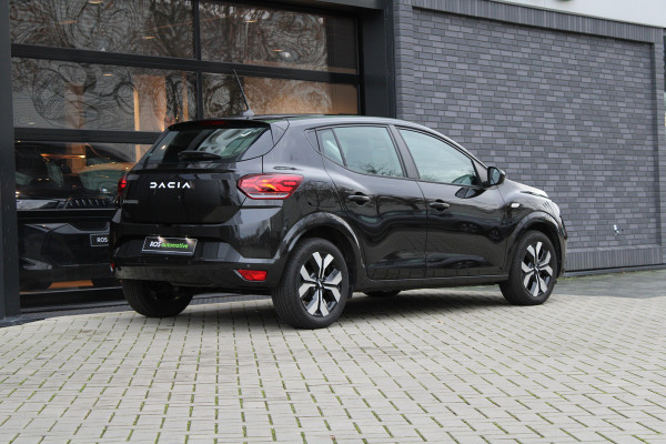 Dacia Sandero 1.0 TCe 90 Expression | BTW | AUTOMAAT | STOELVERWARMING | CAMERA |