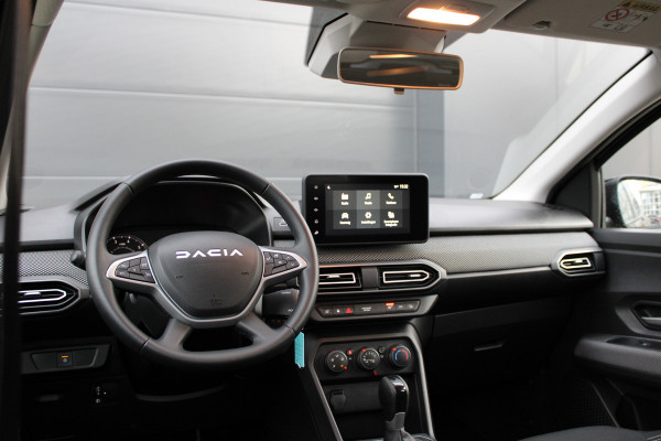 Dacia Sandero 1.0 TCe 90 Expression | BTW | AUTOMAAT | STOELVERWARMING | CAMERA |