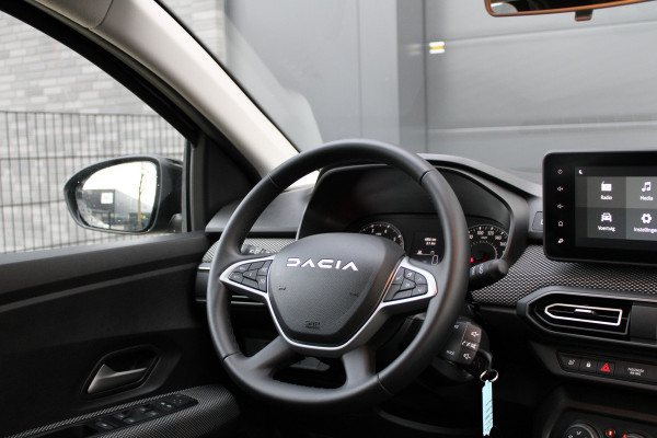 Dacia Sandero 1.0 TCe 90 Expression | BTW | AUTOMAAT | STOELVERWARMING | CAMERA |
