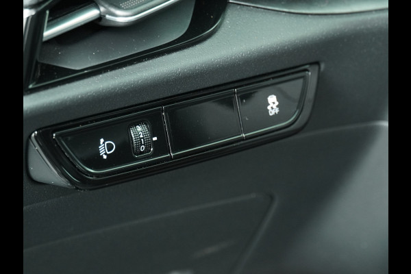 Kia Niro EV DynamicLine 64.8 kWh Airco - Apple Carplay/Android Auto - Cruise Control - Navigatie - Vervolgbotsing Preventie - Fabrieksgarantie tot 06-2031