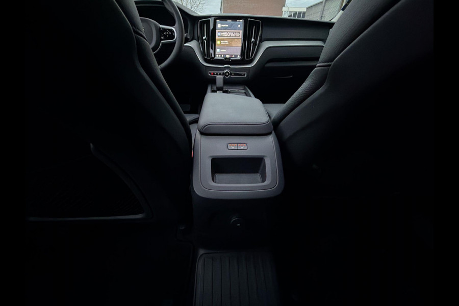 Volvo XC60 2.0 T8 Plug-in hybrid Plus Black Edition 455PK Long Range | Skyroof | FOUR-C | 21" | Stoel- stuurverwaming | 360 Camera