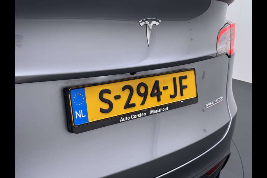 Tesla Model Y Performance 534pk 0-100 3,8 sec. Trekhaak AWD 78,1kWh Warmte-pomp FSD-Comp.3 AutoPilot Carbon-Spoiler Elekr.Achterklep AMD-Ryzen 3xCamera Navi LED ACC DAB Voorverwarmen interieur en Keyless via App One-Pedal-Drive Rode Remklauwen Garantie op Accu 03-02-2031 maz. 192.000km max. 250Kw laadvermogen !
