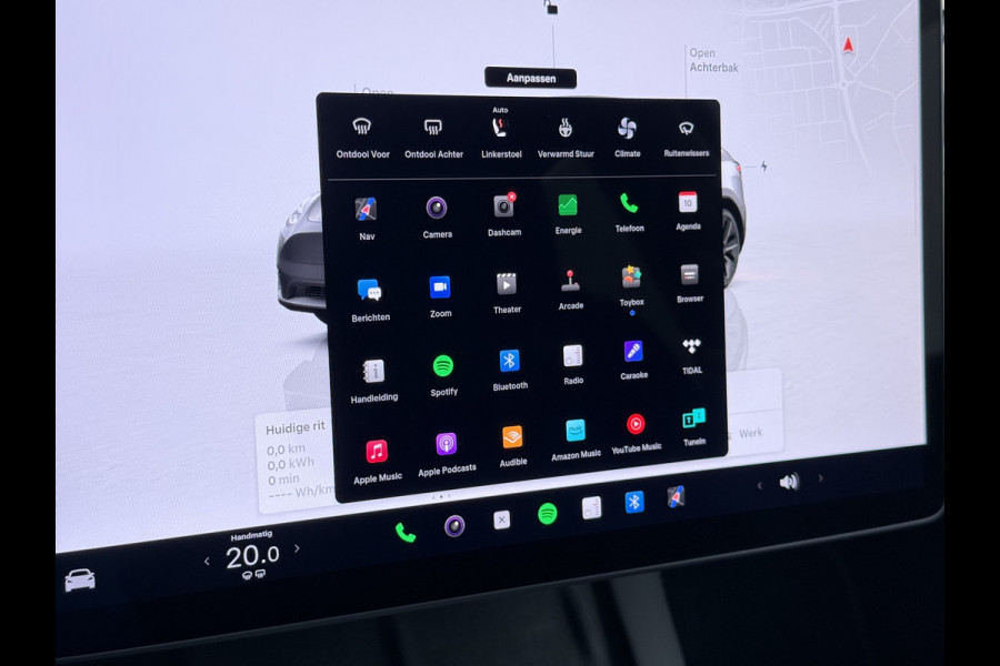 Tesla Model Y Performance 534pk 0-100 3,8 sec. Trekhaak AWD 78,1kWh Warmte-pomp FSD-Comp.3 AutoPilot Carbon-Spoiler Elekr.Achterklep AMD-Ryzen 3xCamera Navi LED ACC DAB Voorverwarmen interieur en Keyless via App One-Pedal-Drive Rode Remklauwen Garantie op Accu 03-02-2031 maz. 192.000km max. 250Kw laadvermogen !