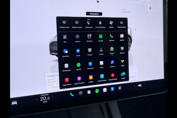 Tesla Model Y Performance 534pk 0-100 3,8 sec. Trekhaak AWD 78,1kWh Warmte-pomp FSD-Comp.3 AutoPilot Carbon-Spoiler Elekr.Achterklep AMD-Ryzen 3xCamera Navi LED ACC DAB Voorverwarmen interieur en Keyless via App One-Pedal-Drive Rode Remklauwen Garantie op Accu 03-02-2031 maz. 192.000km max. 250Kw laadvermogen !