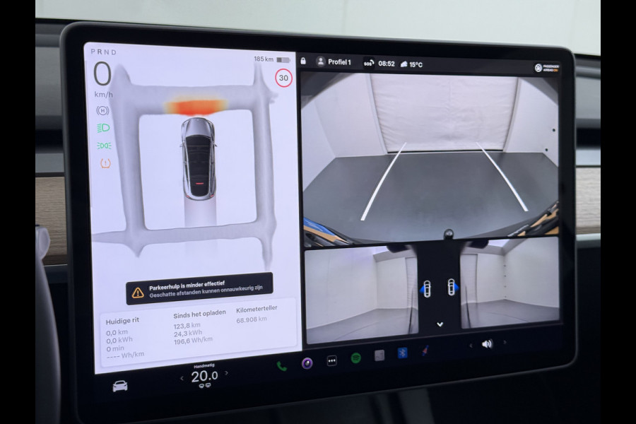 Tesla Model Y Performance 534pk 0-100 3,8 sec. Trekhaak AWD 78,1kWh Warmte-pomp FSD-Comp.3 AutoPilot Carbon-Spoiler Elekr.Achterklep AMD-Ryzen 3xCamera Navi LED ACC DAB Voorverwarmen interieur en Keyless via App One-Pedal-Drive Rode Remklauwen Garantie op Accu 03-02-2031 maz. 192.000km max. 250Kw laadvermogen !