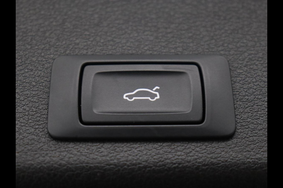 Audi A4 1.4 TFSI Edition | Sportstoelen | Full LED | Navigatie | Parkeerhulp | Climate control | Bluetooth | Cruise control