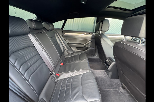 Volkswagen Arteon 2.0 TSI R-Line BlackStyle * Sideassistent * Rondomzichtcamera * Adaptieve Cruise * Visueel Cockpit *