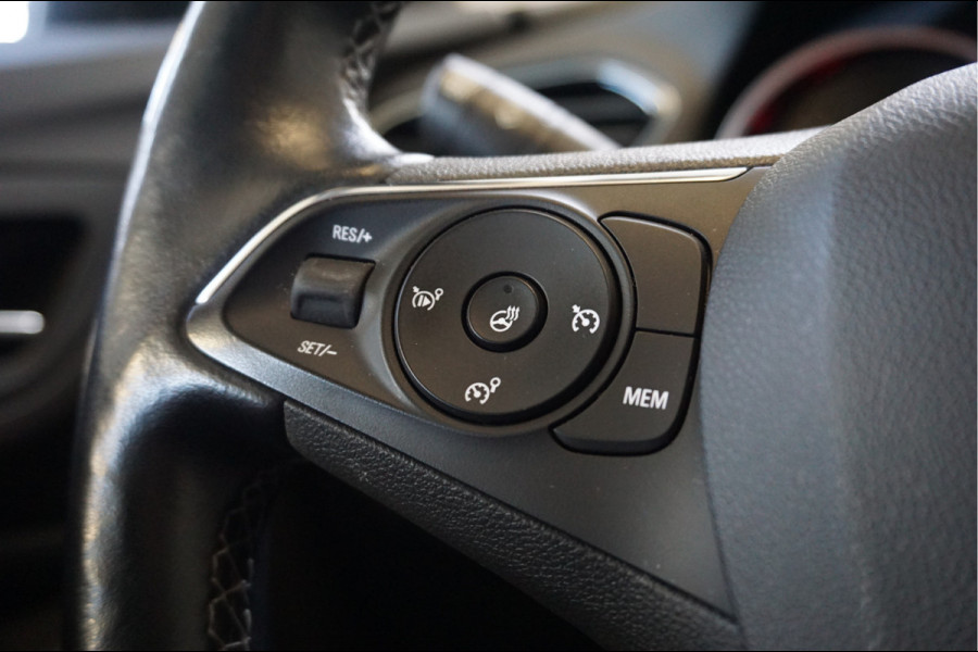 Opel Grandland X 1.2 Turbo Innovation Trekhaak Leer 19 inch LMV