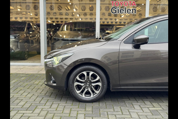 Mazda 2 1.5 SKYACTIV-G 90PK TS+ | Navigatie, Parkeersensoren, 16 inch, Climate control, Cruise control, Stoelverwarming