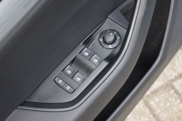 Škoda Superb Combi 1.4 TSI iV 218 PK Business Edition Plus, Memory, LED, Adap. Cruise Control