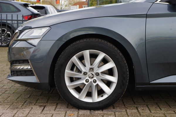 Škoda Superb Combi 1.4 TSI iV 218 PK Business Edition Plus, Memory, LED, Adap. Cruise Control