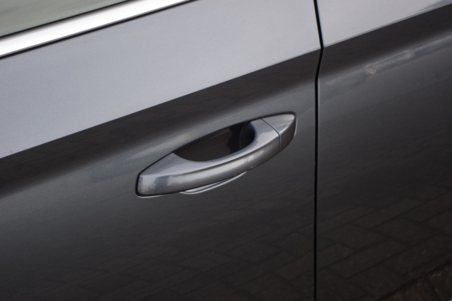 Škoda Superb Combi 1.4 TSI iV 218 PK Business Edition Plus, Memory, LED, Adap. Cruise Control