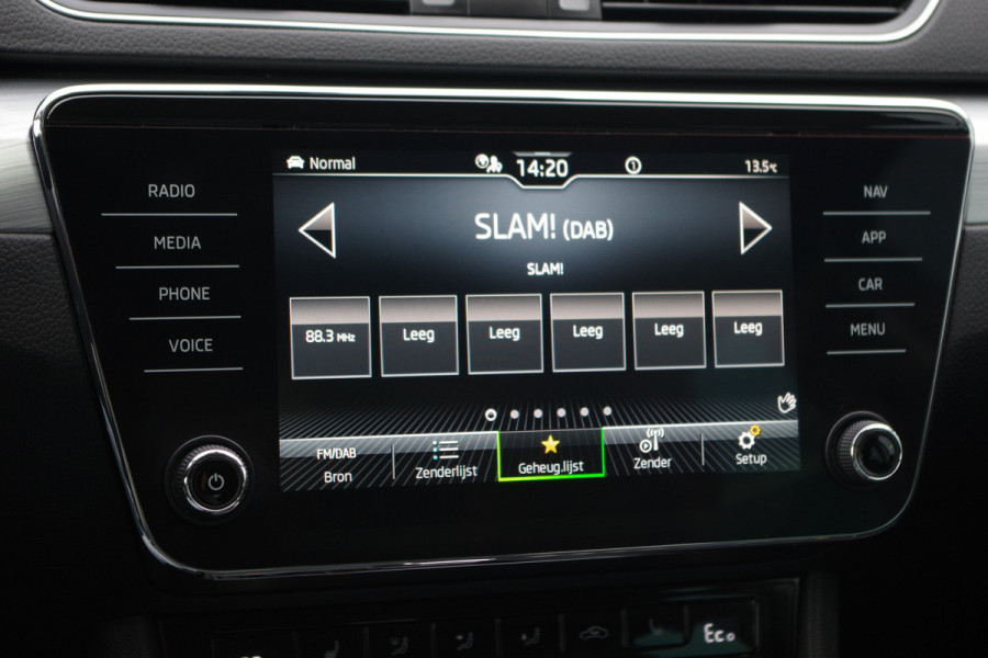 Škoda Superb Combi 1.4 TSI iV 218 PK Business Edition Plus, Memory, LED, Adap. Cruise Control