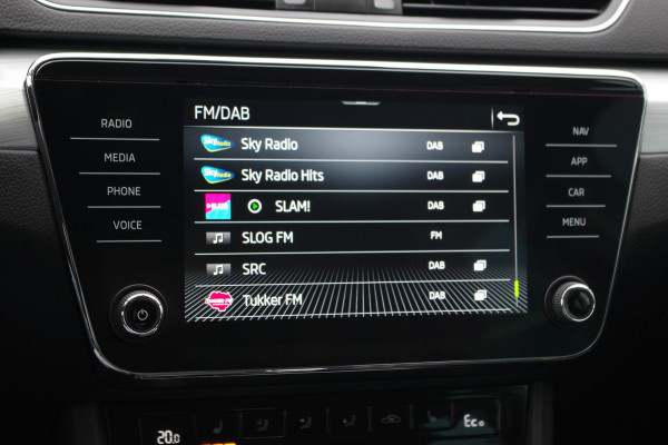 Škoda Superb Combi 1.4 TSI iV 218 PK Business Edition Plus, Memory, LED, Adap. Cruise Control