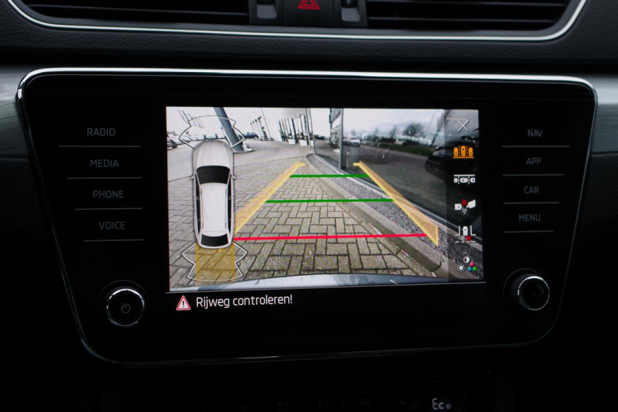 Škoda Superb Combi 1.4 TSI iV 218 PK Business Edition Plus, Memory, LED, Adap. Cruise Control