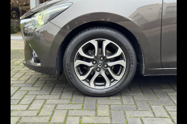 Mazda 2 1.5 SKYACTIV-G 90PK TS+ | Navigatie, Parkeersensoren, 16 inch, Climate control, Cruise control, Stoelverwarming