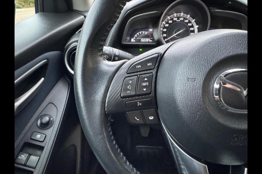 Mazda 2 1.5 SKYACTIV-G 90PK TS+ | Navigatie, Parkeersensoren, 16 inch, Climate control, Cruise control, Stoelverwarming