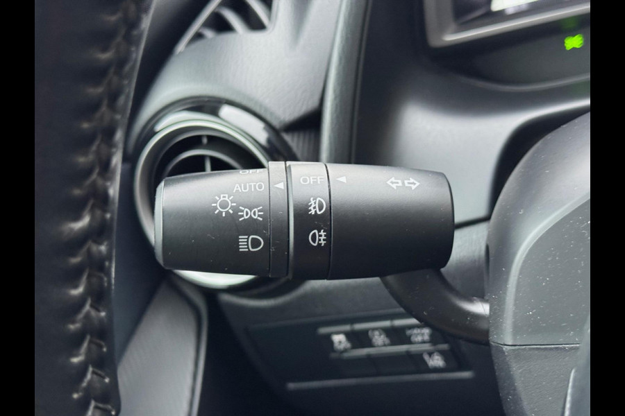 Mazda 2 1.5 SKYACTIV-G 90PK TS+ | Navigatie, Parkeersensoren, 16 inch, Climate control, Cruise control, Stoelverwarming