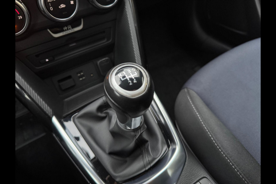 Mazda 2 1.5 SKYACTIV-G 90PK TS+ | Navigatie, Parkeersensoren, 16 inch, Climate control, Cruise control, Stoelverwarming